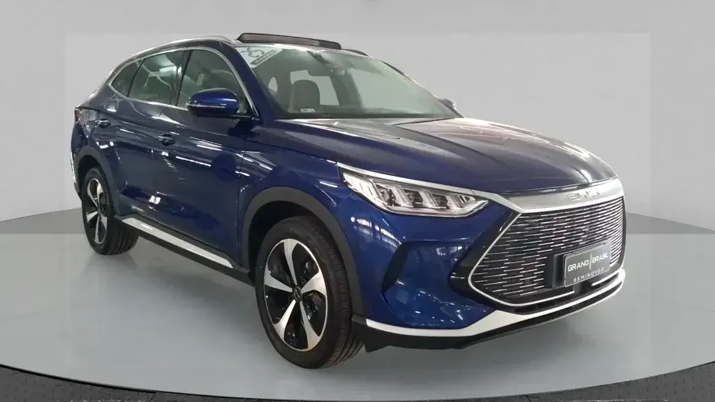 BYD T3