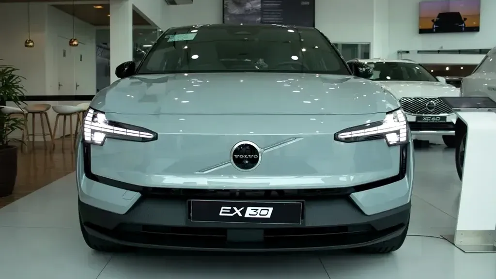 Volvo EX30