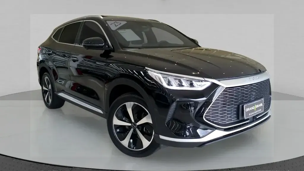BYD T3