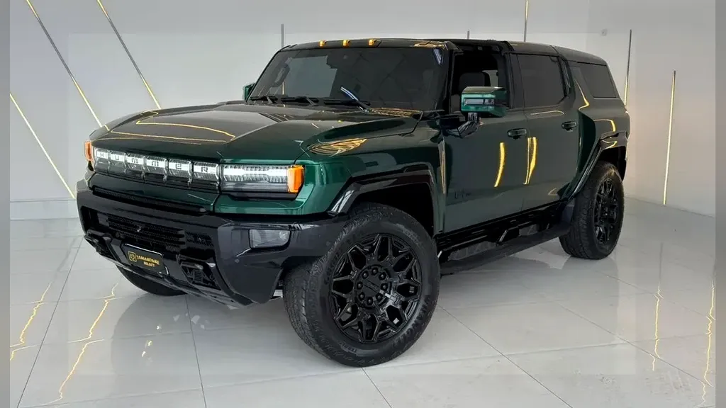 GMC Hummer EV SUV