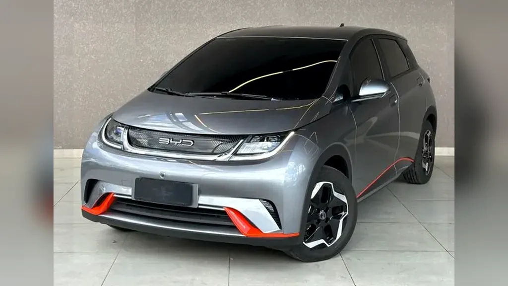 BYD Dolphin