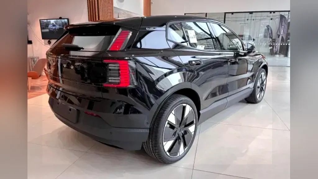 Foto de um volvo ex30