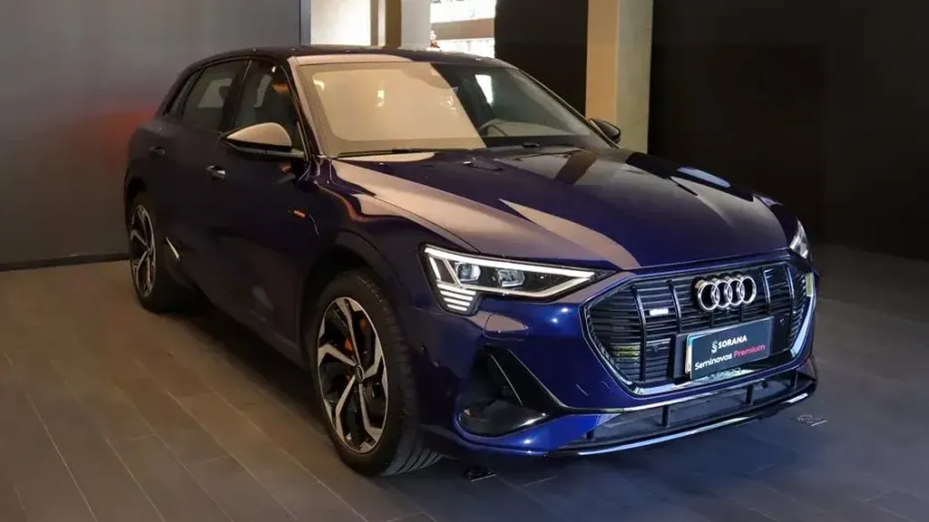 Foto de um audi e-tron