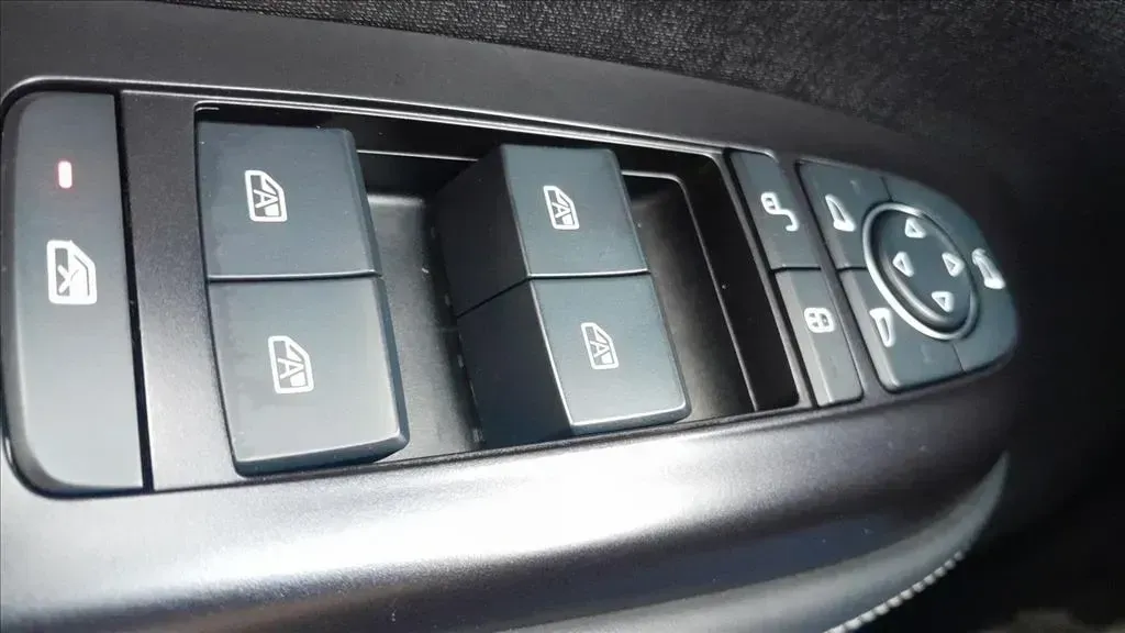 BYD Dolphin Plus - Imagem 18