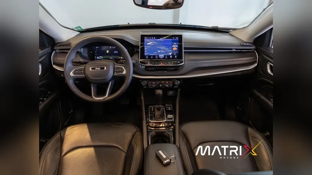 Jeep Compass 4xe Plug-in Hybrid - Imagem 11