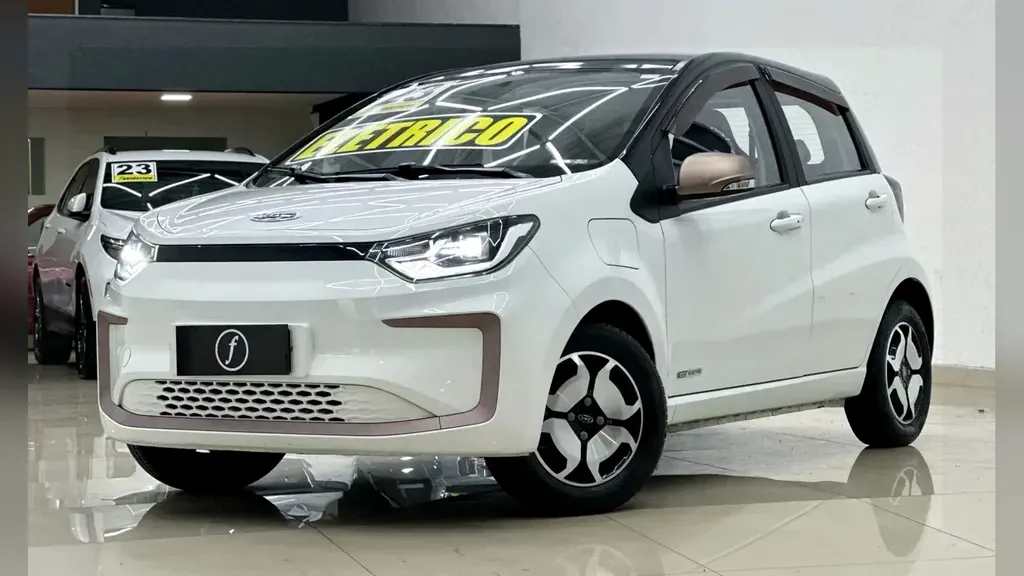 JAC E-JS1 - Imagem 3