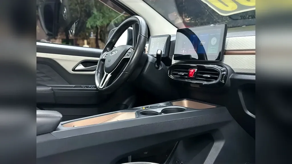 JAC E-JS1 - Imagem 10