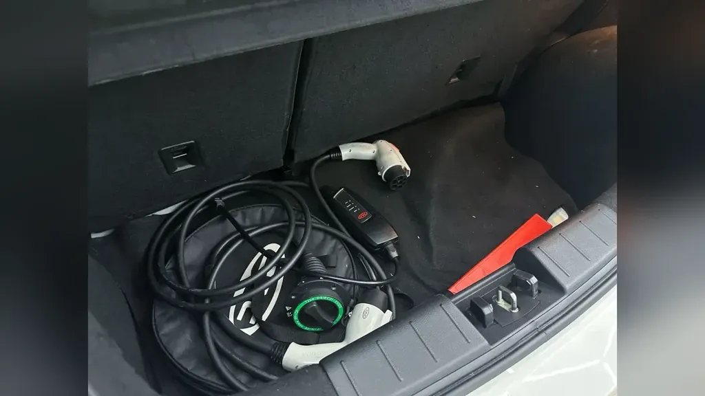 JAC E-JS1 - Imagem 15