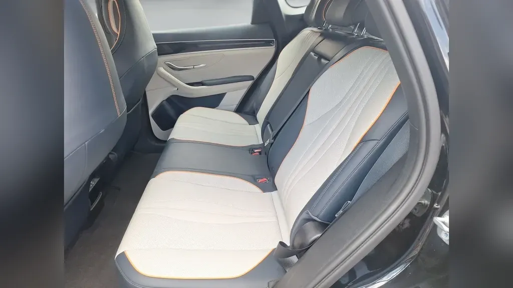 BYD Song Plus - Imagem 12