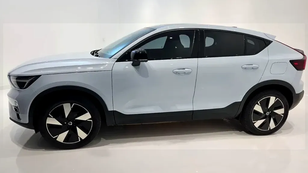 Volvo C40 Recharge - Imagem 9