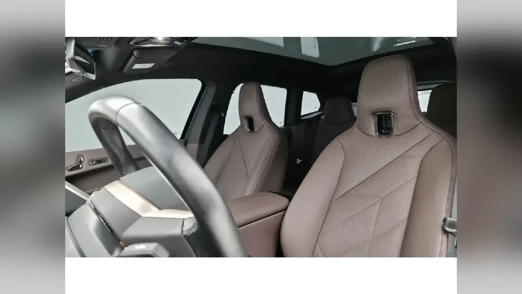 BMW Ix - Imagem 13