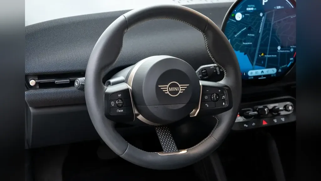 Mini CooperSE - Imagem 12