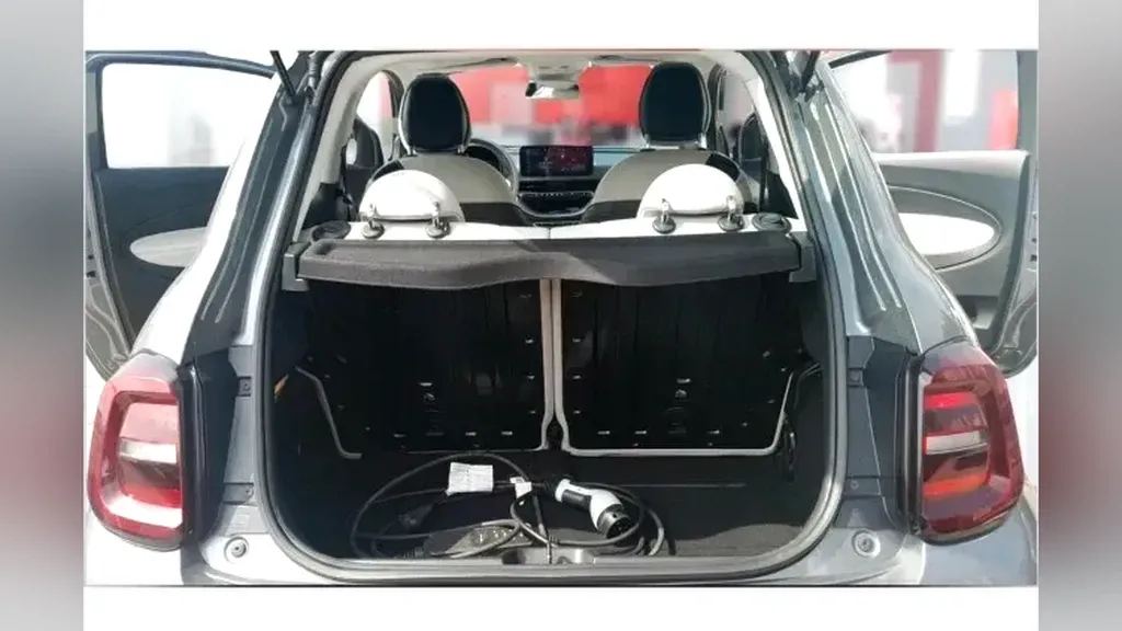 Fiat 500e - Imagem 9
