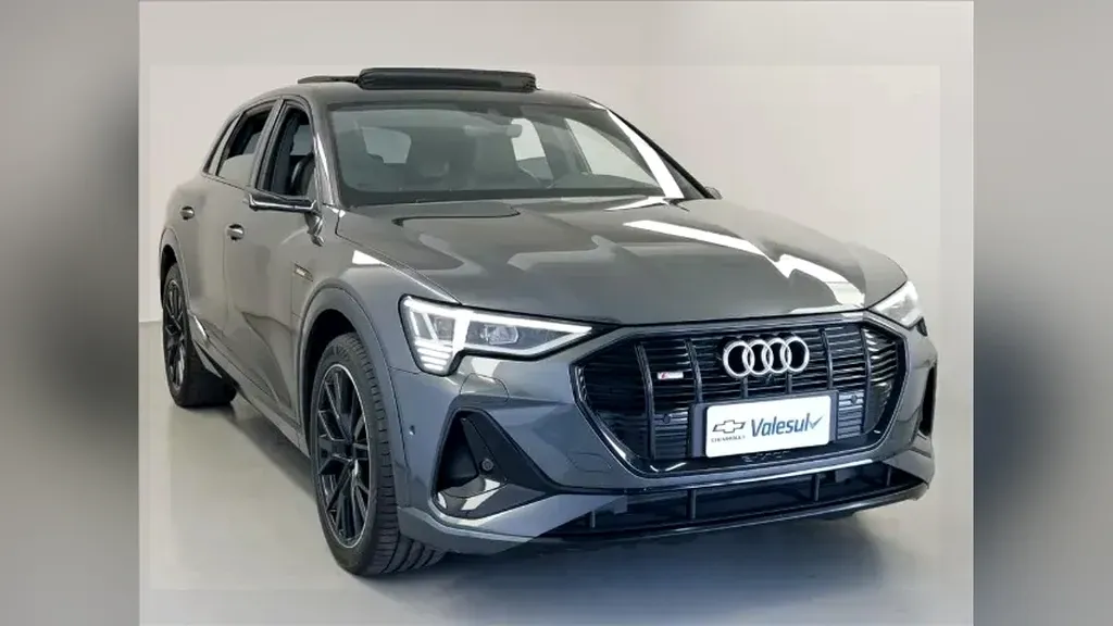 Foto de um audi e-tron