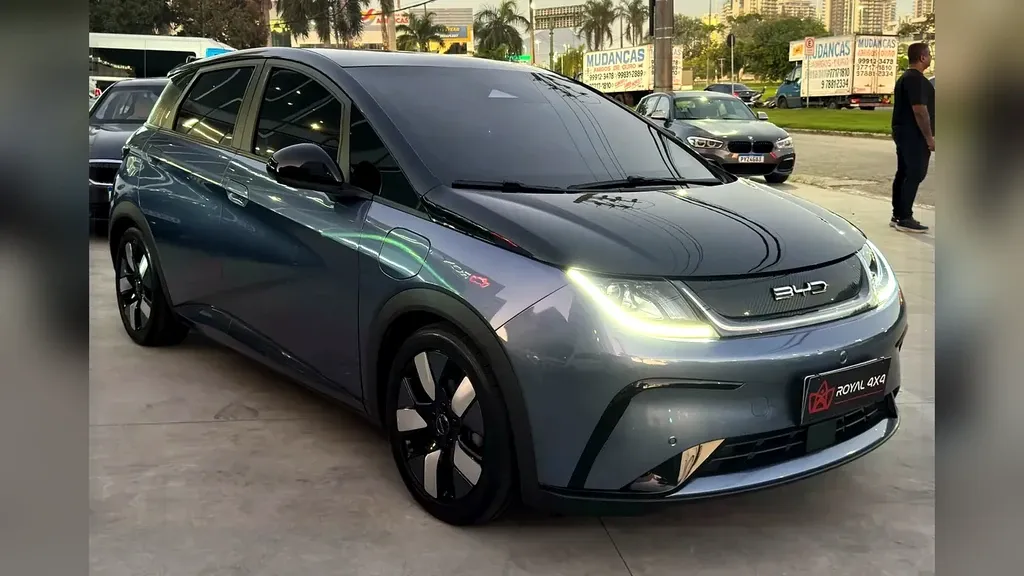 BYD Dolphin Plus - Imagem 3