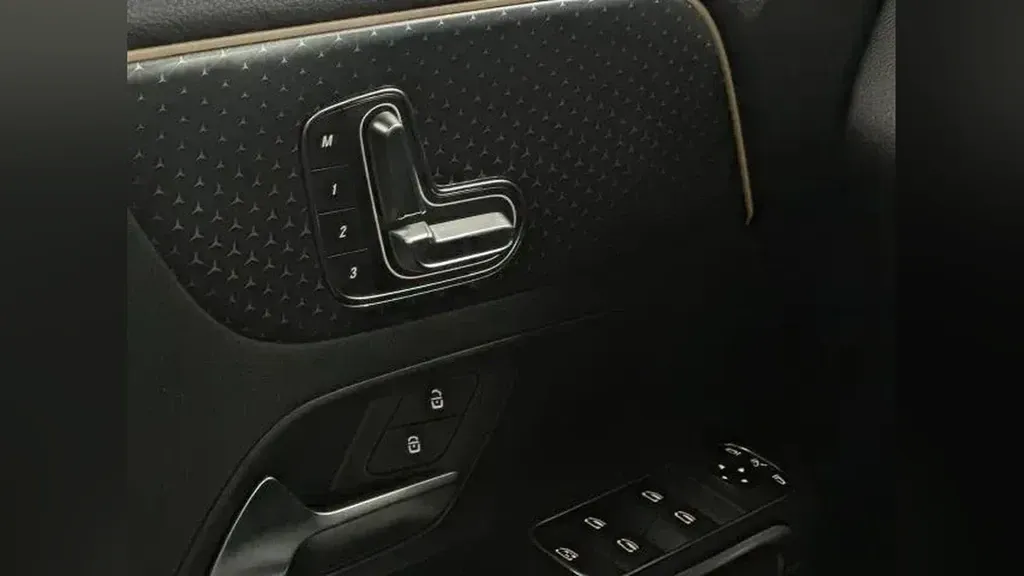 Mercedes Eqb 350 4matic SUV - Imagem 10