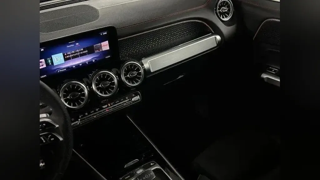 Mercedes Eqb 350 4matic SUV - Imagem 15