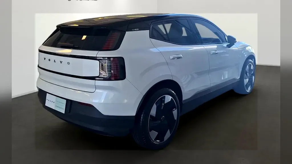 Volvo EX30 - Imagem 4