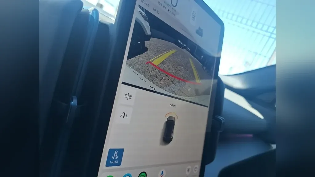 Volvo EX30 - Imagem 12