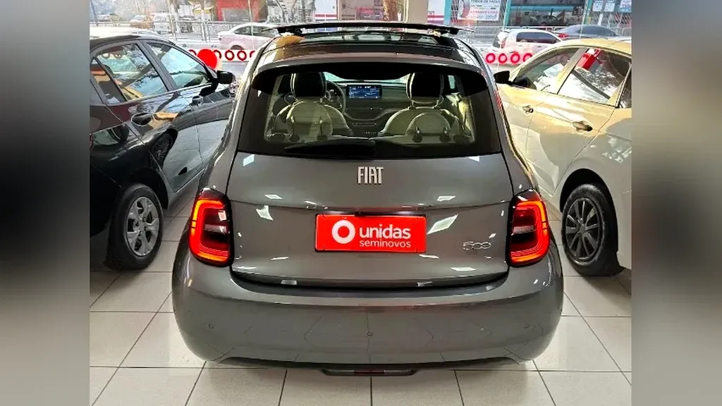 Fiat 500e - Imagem 6