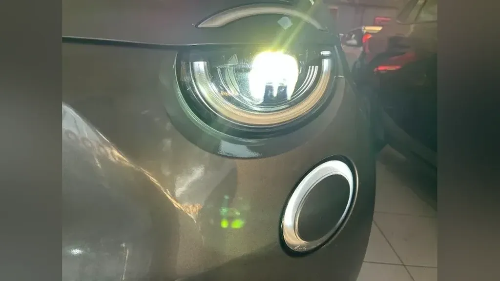 Fiat 500e - Imagem 9