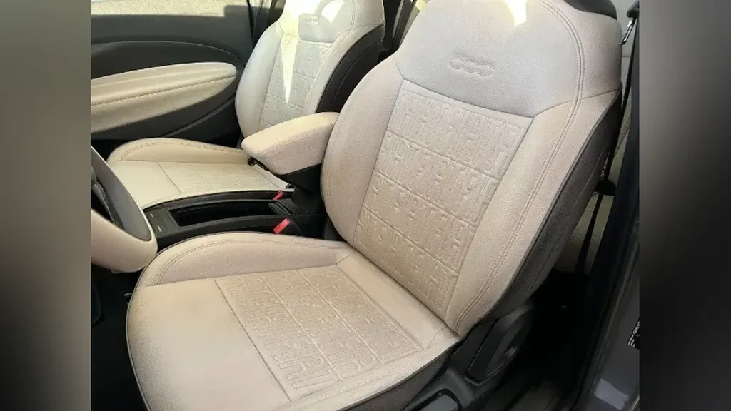 Fiat 500e - Imagem 17