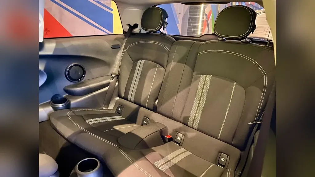 Mini CooperSE - Imagem 12