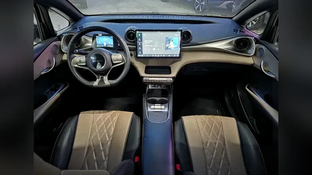 BYD Dolphin - Imagem 10