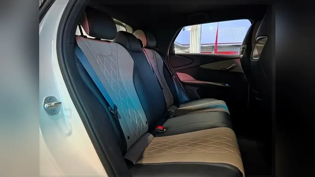 BYD Dolphin - Imagem 11