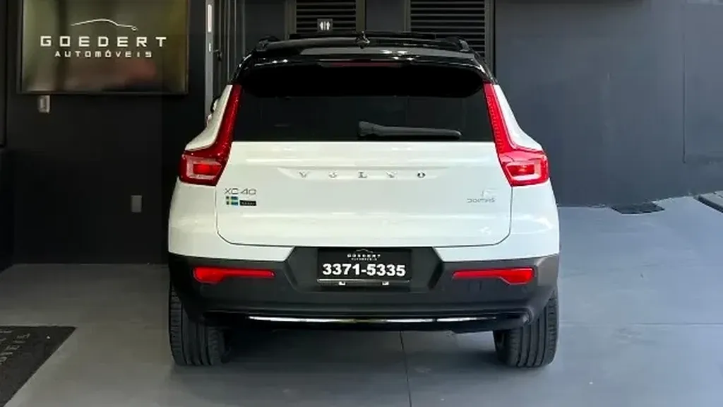 Volvo XC40 - Imagem 11