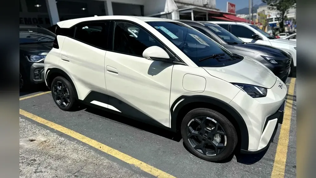 BYD Dolphin Mini - Imagem 2