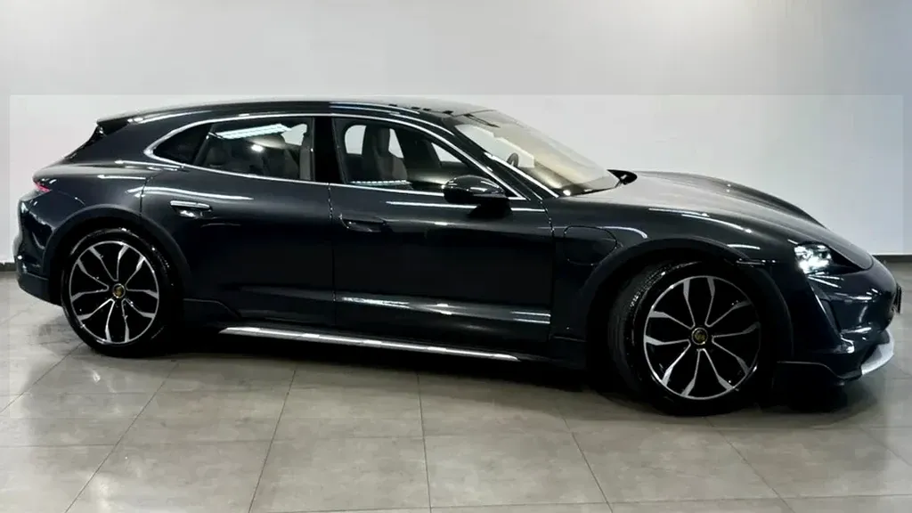 Porsche Taycan - Imagem 3