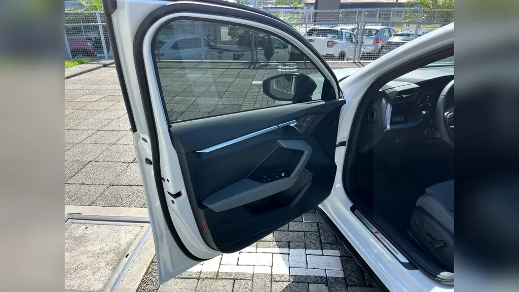 Audi A3 Sportback E-tron - Imagem 8