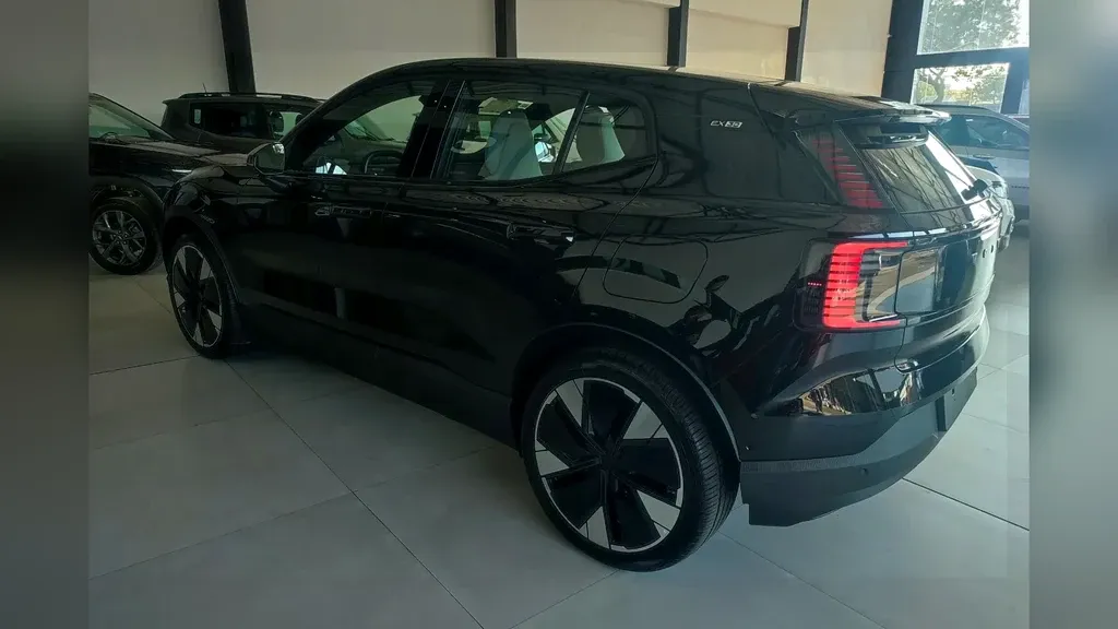 Volvo EX30 - Imagem 7