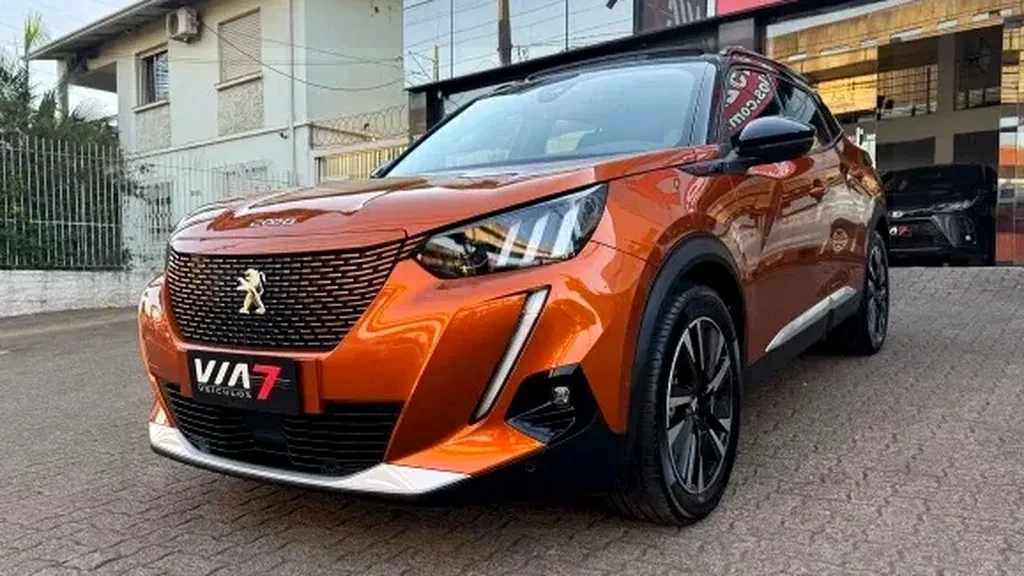 Peugeot E-2008 - Imagem 6