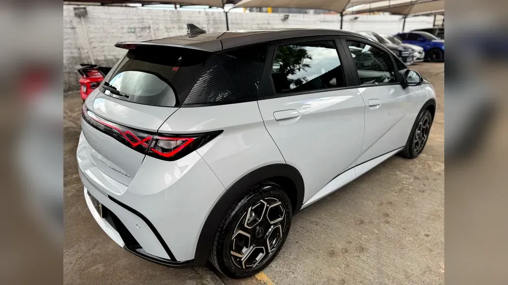 BYD Dolphin Plus - Imagem 6