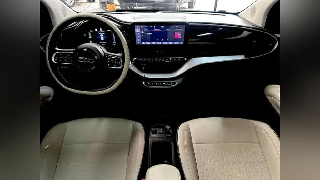 Fiat 500e - Imagem 10