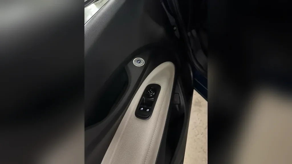 Fiat 500e - Imagem 11