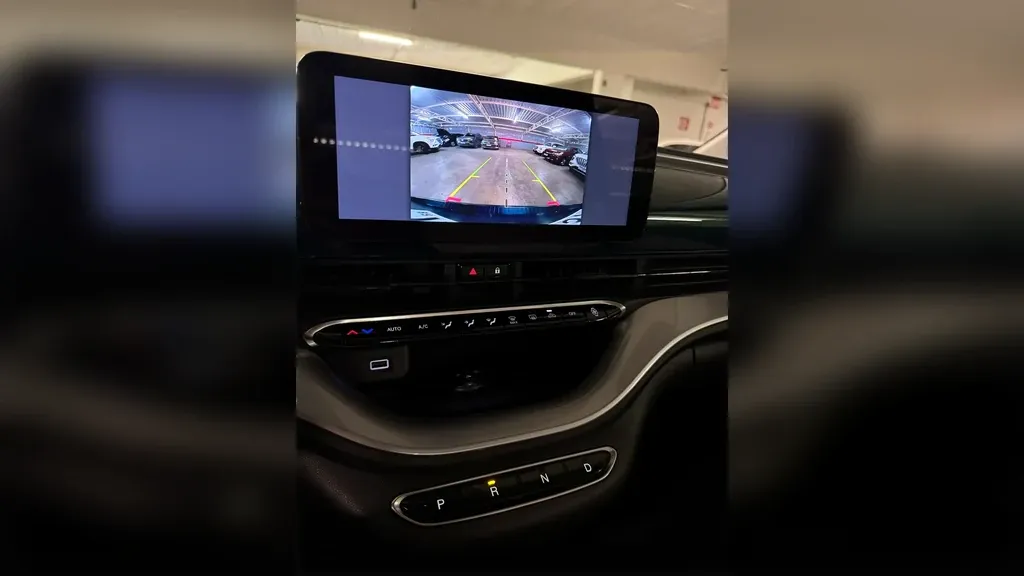 Fiat 500e - Imagem 12