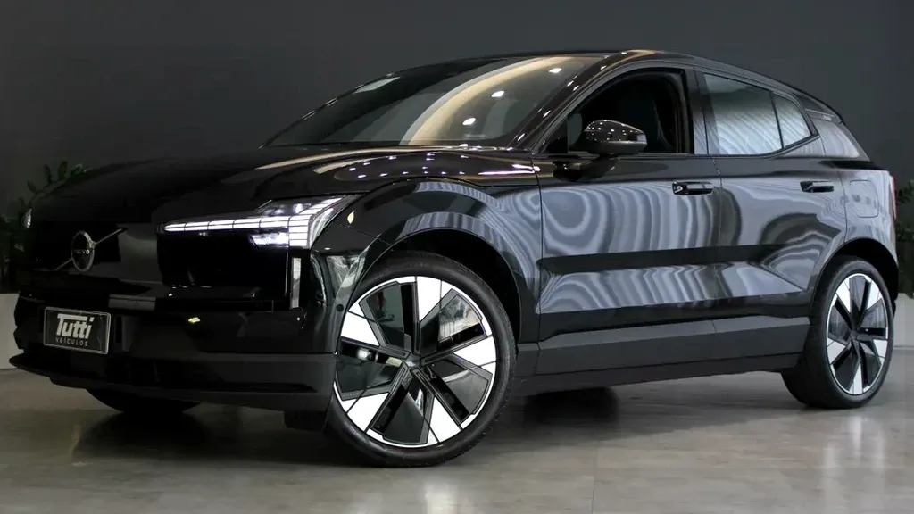 Volvo EX30 - Imagem 2