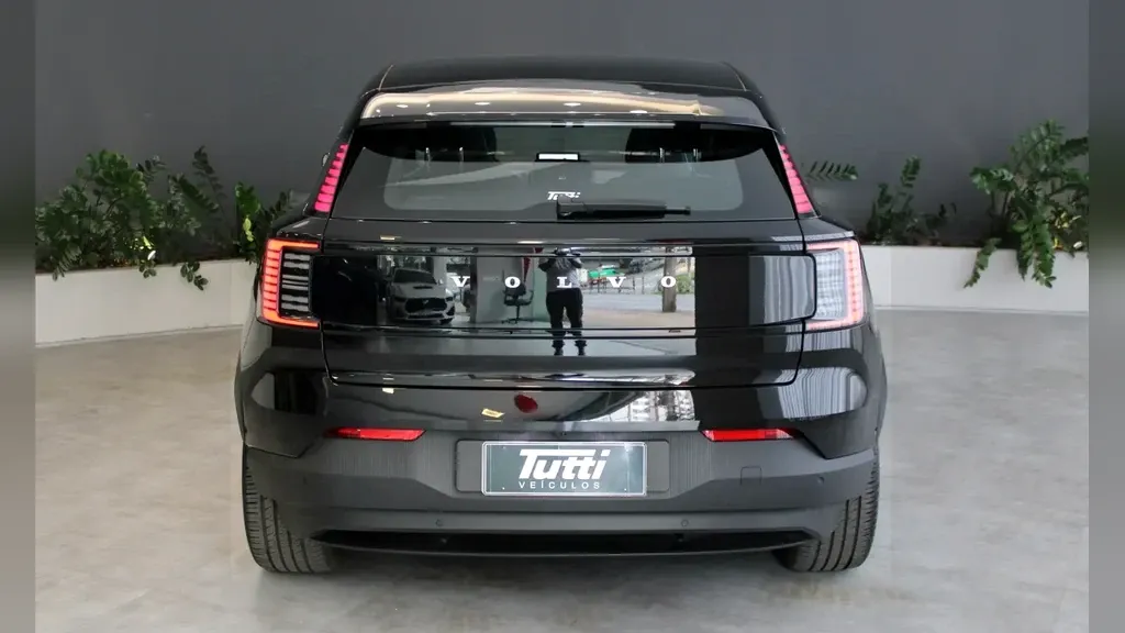 Volvo EX30 - Imagem 5