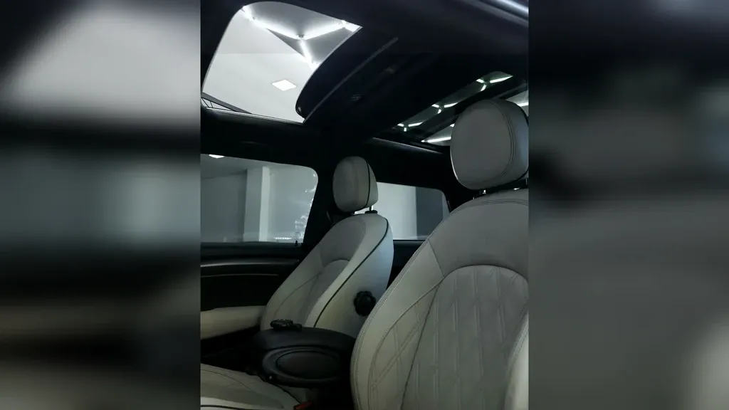 Mini CooperSE - Imagem 9