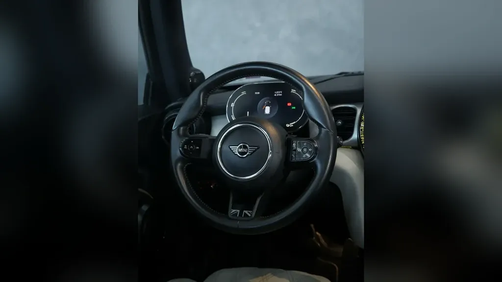 Mini CooperSE - Imagem 12