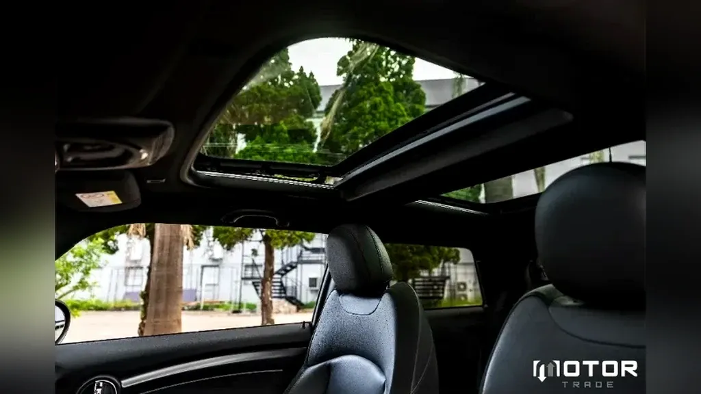 Mini CooperSE - Imagem 14