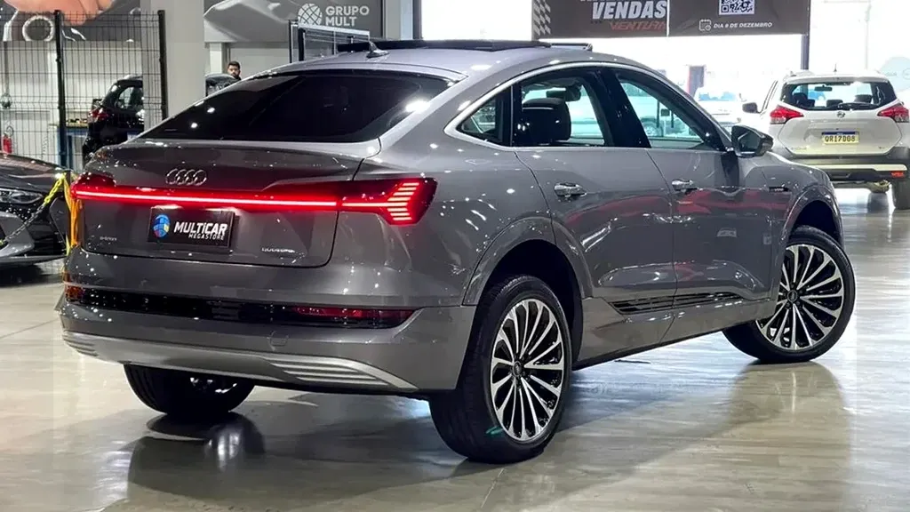Audi E-tron Sportback - Imagem 4