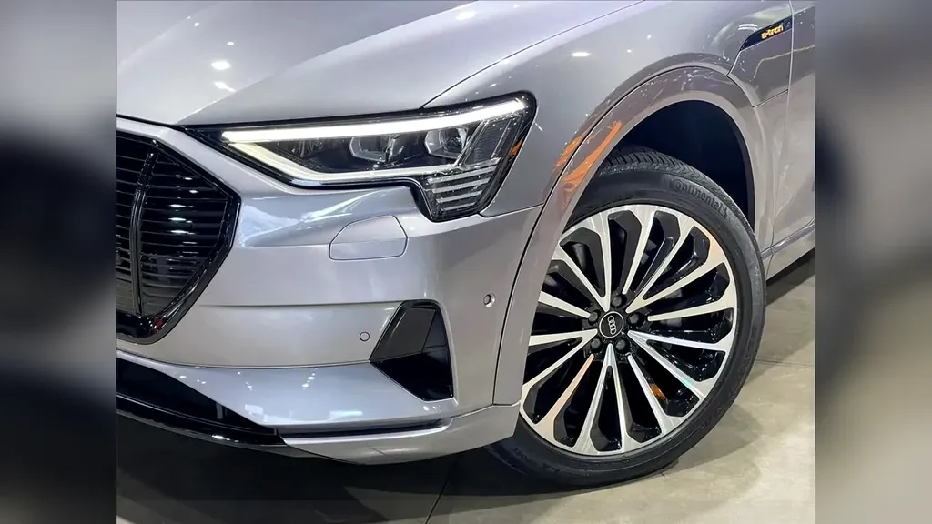 Audi E-tron Sportback - Imagem 7