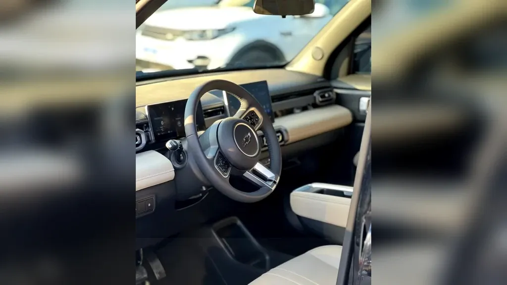 Chevrolet Spark Euv - Imagem 12