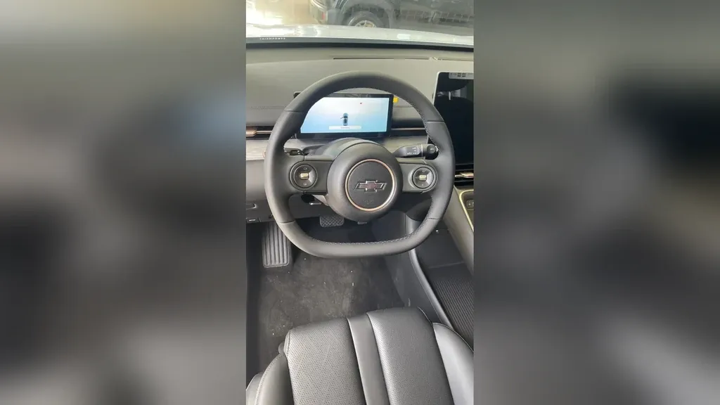 Chevrolet Captiva EV - Imagem 4