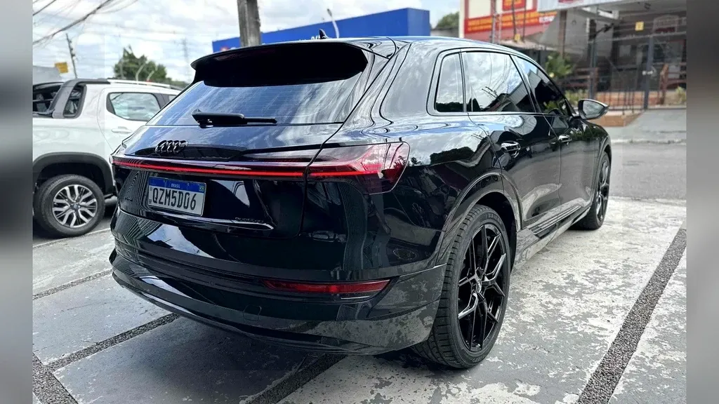 Audi E-tron - Imagem 7
