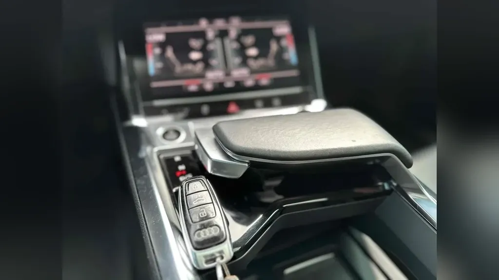 Audi E-tron - Imagem 15